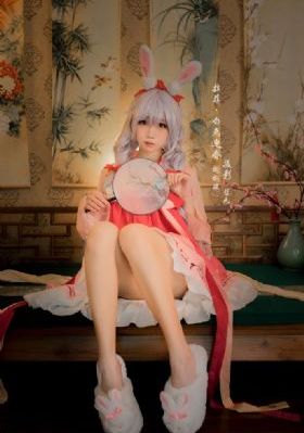 女大学生精油按摩_BD英语完整视频观看